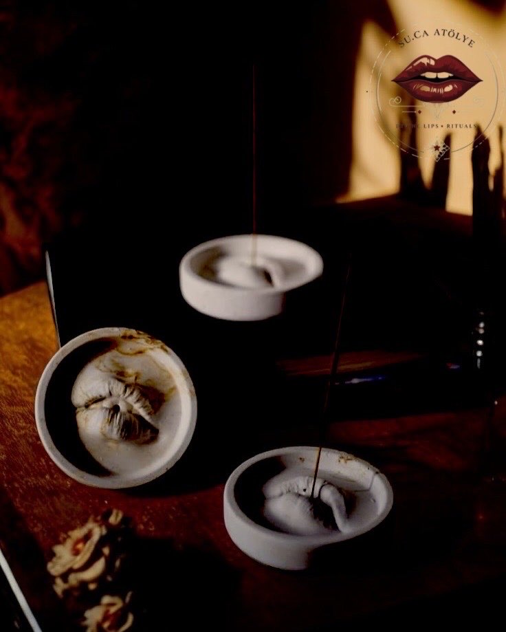 Divine Lips Rituals