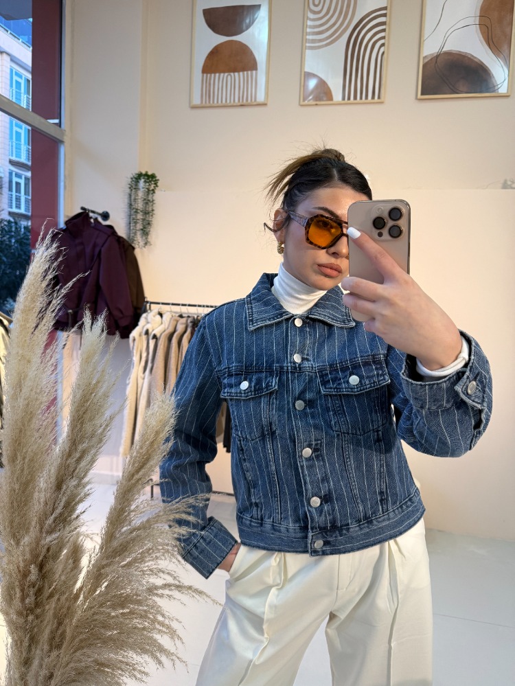 H&M İnce Çizgili Kot Ceket