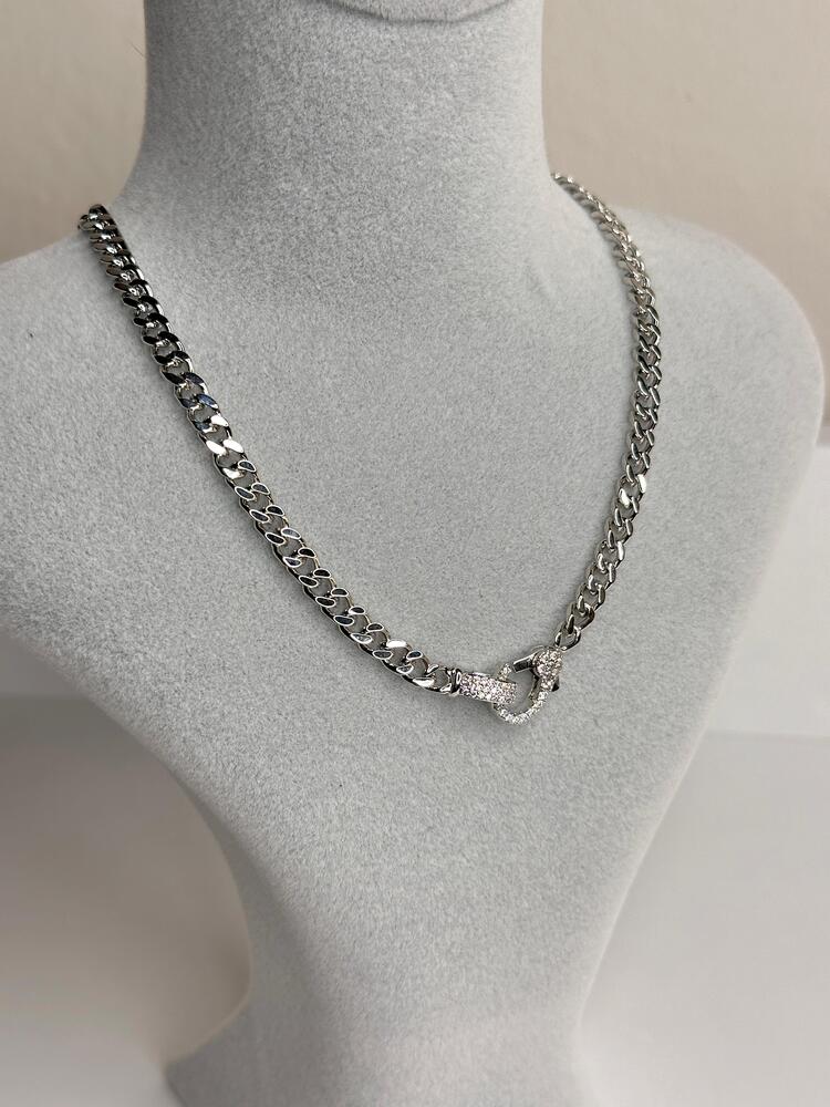 Kilit detaylı Taşlı Silver Kolye