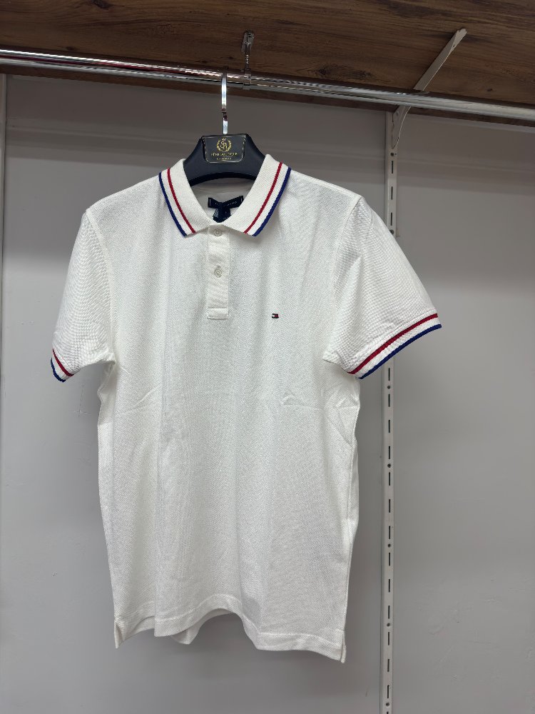 Tommy Hifıger 