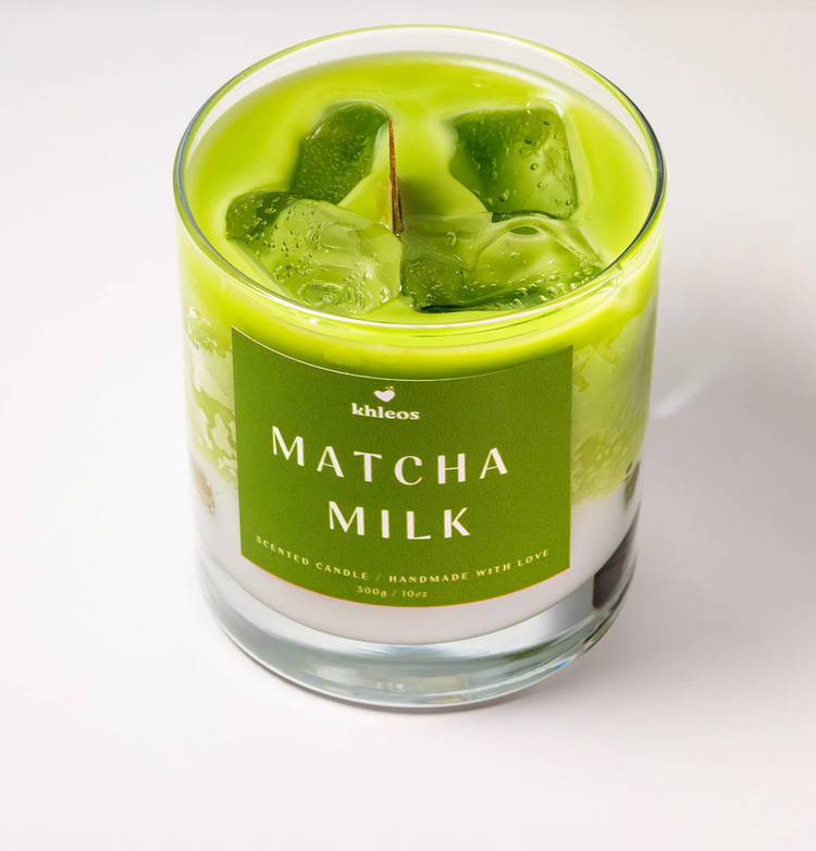 Matcha Milk Mum – Gerçekçi Görünümlü Latte Tasarım Aromatik Mum 