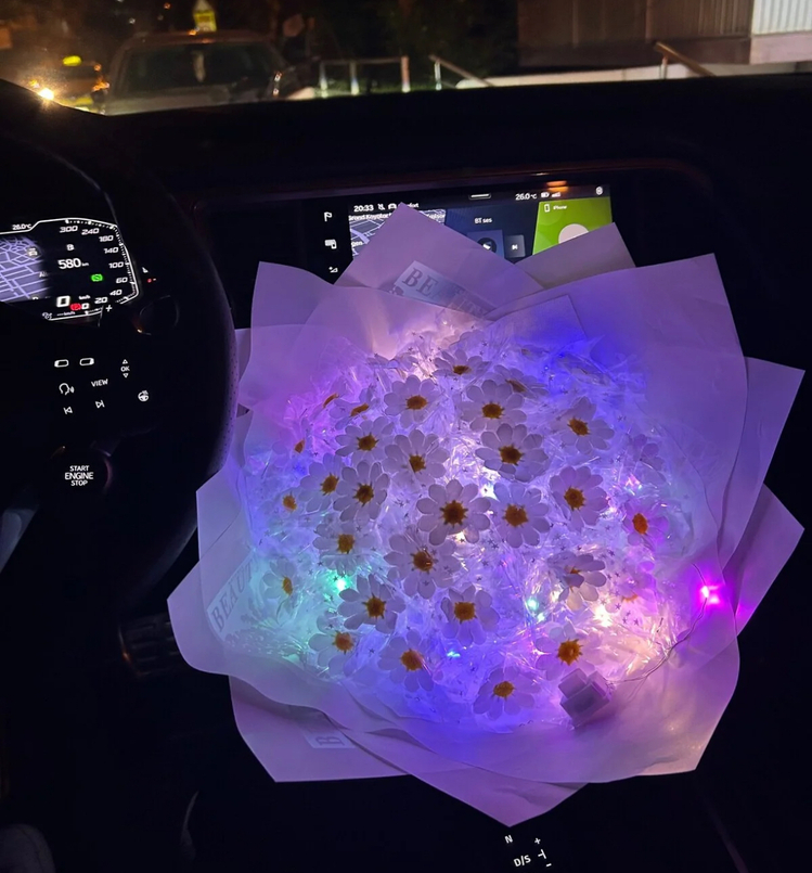 Led Işıklı Papatya Buket