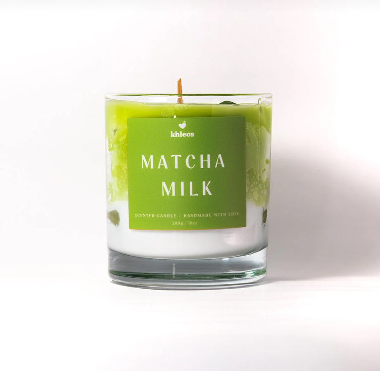 Matcha Milk Mum – Gerçekçi Görünümlü Latte Tasarım Aromatik Mum 
