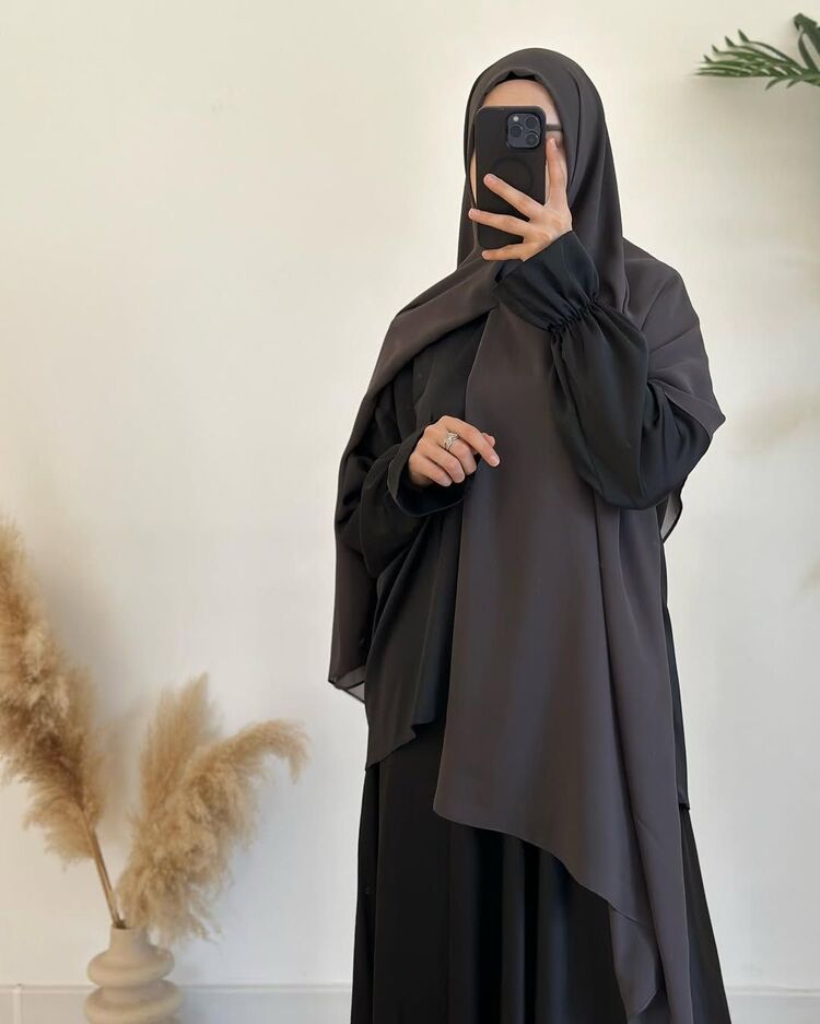 Rana Model Abaya