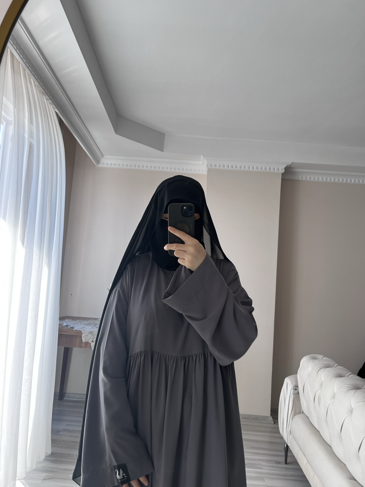 Mehlika model füme