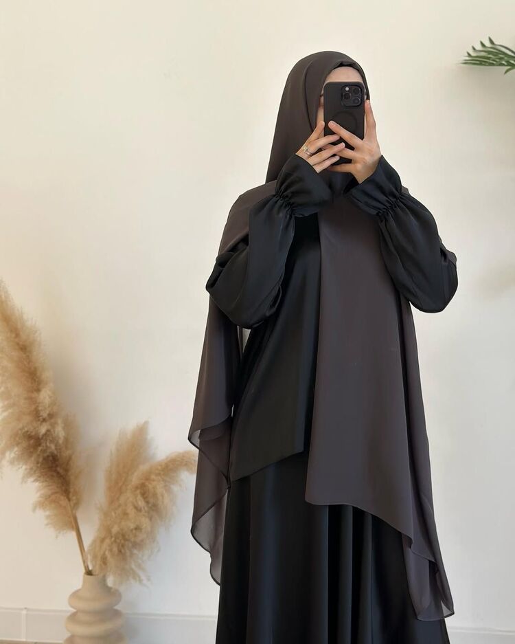 Rana Model Abaya