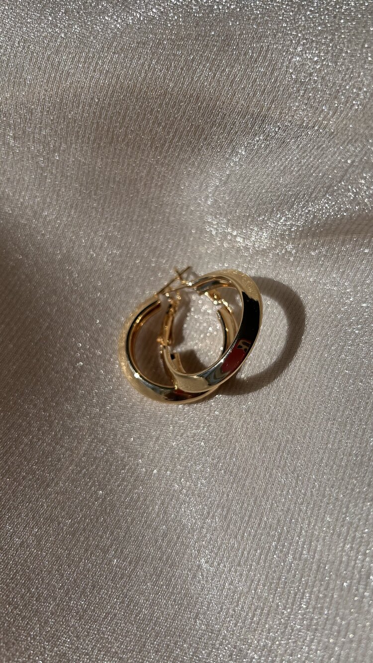 Gold halka küpe
