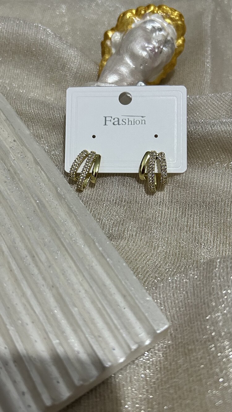 3 sıralı küpe