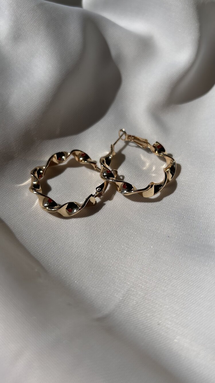 Sarmal gold küpe