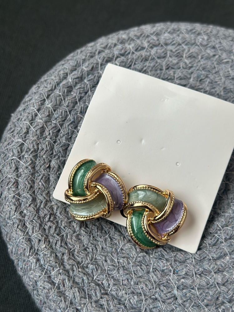 ✨ Renkli Burgu Küpe ✨