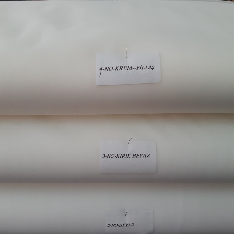1,25 mt boy, 2mt eni 4 kat saten biyeli,dalgalı hareketli, asimetrik kesim taraklı gelin duvağı