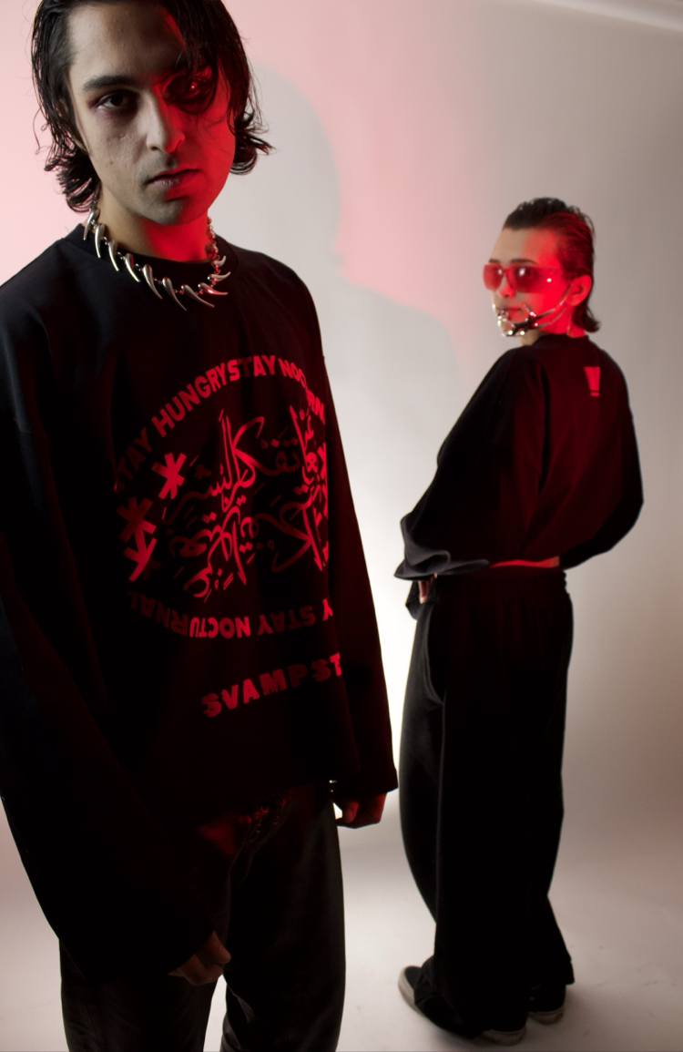 SVAMP ARABIC RETRO SWEATSHIRT - NightFeed