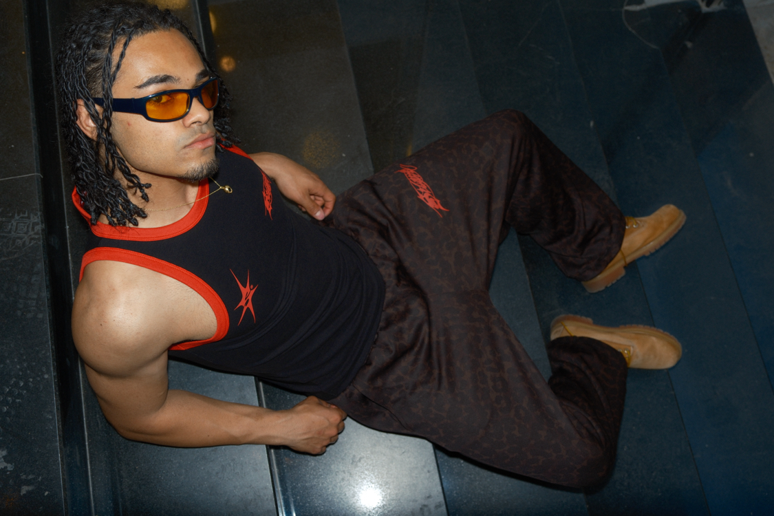 Svamp Ember Core Tank (Black Red)