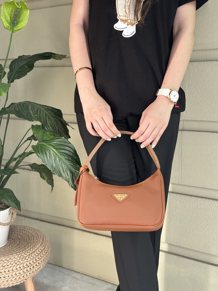 Prada re-nylon 2000