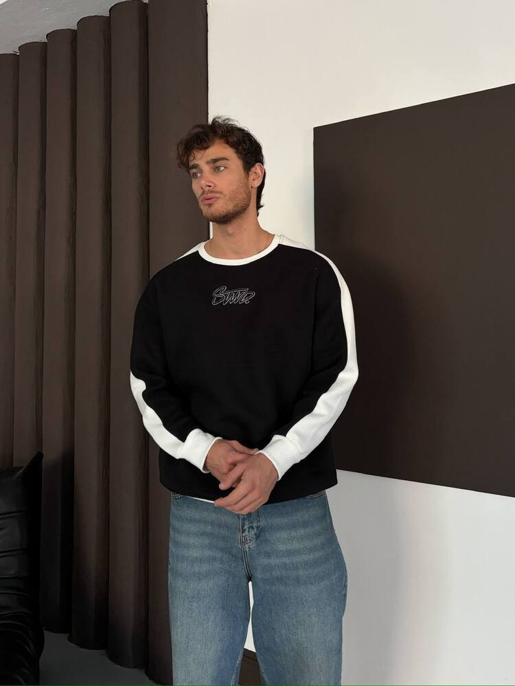 Bisiklet Yaka Oversize Siyah Sweatshirt