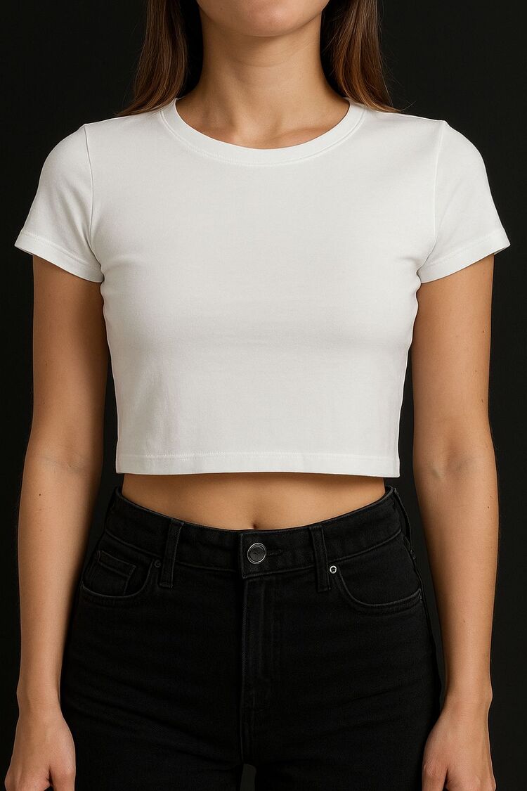 Beyaz Crop top