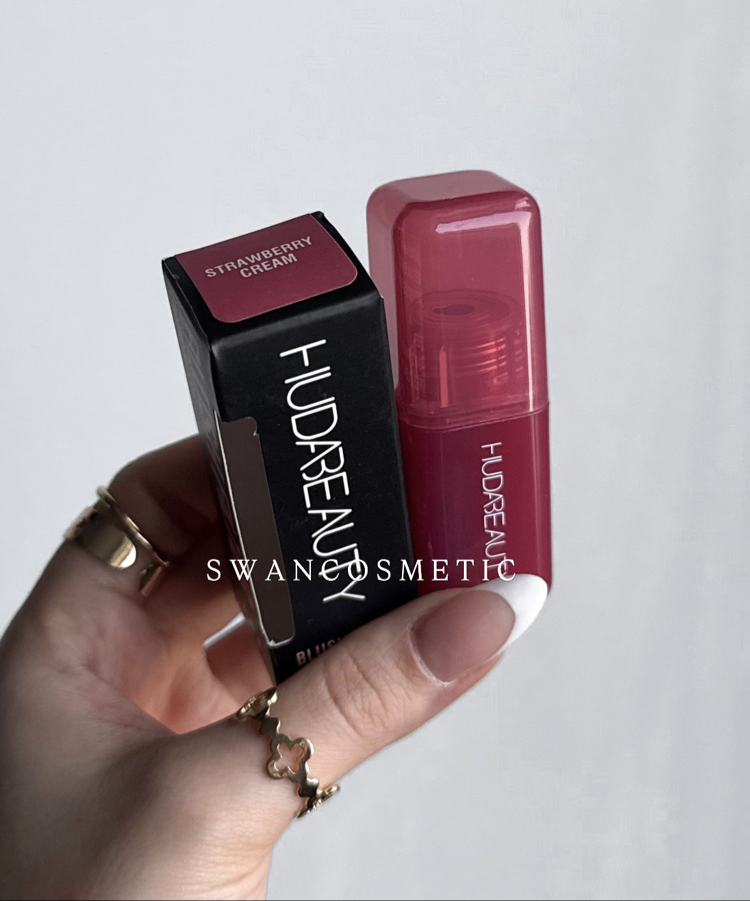 Huda Beauty / Blush Filter Likit Allık