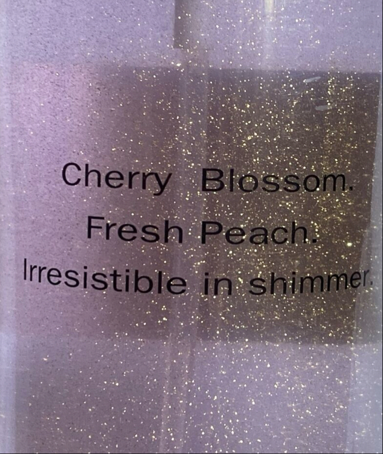 VS Love Spell Shimmer Vücut Spreyi