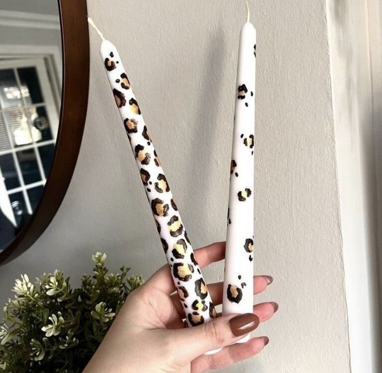 Leopar desen şamdan mumu