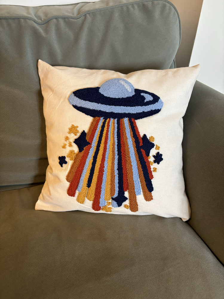 UFO Yastık Kılıfı