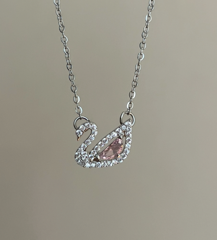 çelik pembe taşlı silver kuğu kolye