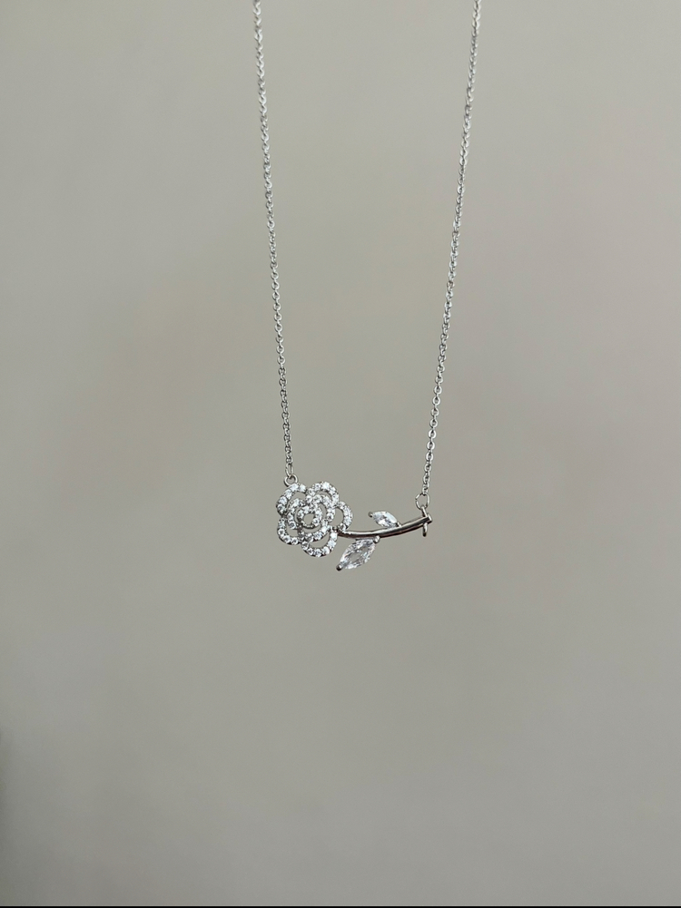 çelik gül silver kolye 