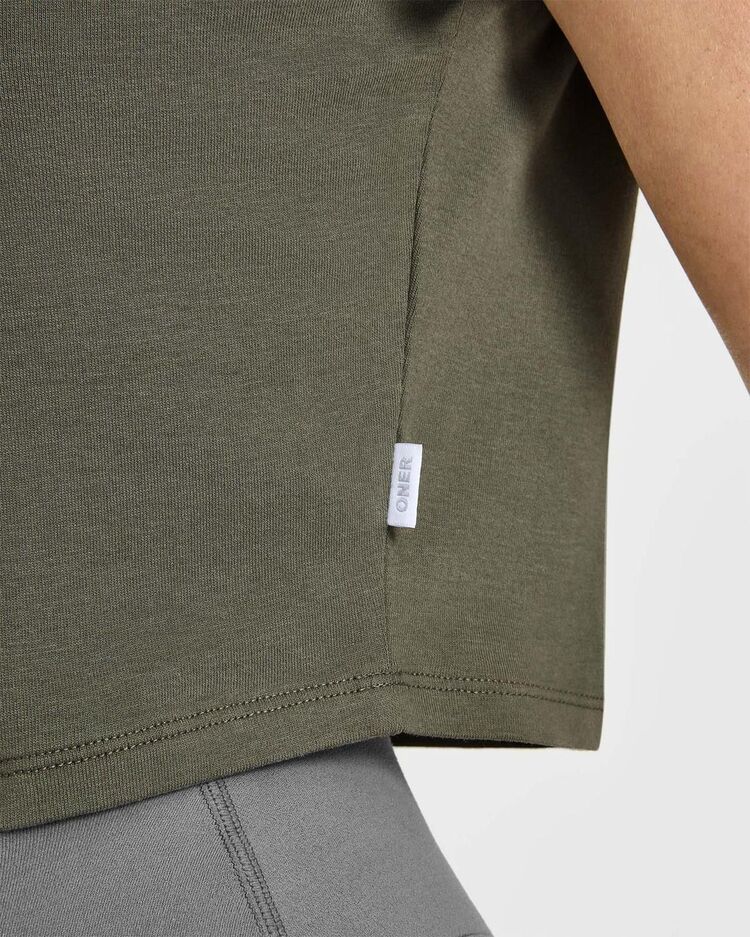 Oner Active Zeytin Yeşili Crop Tişört - Sportif ve Modern