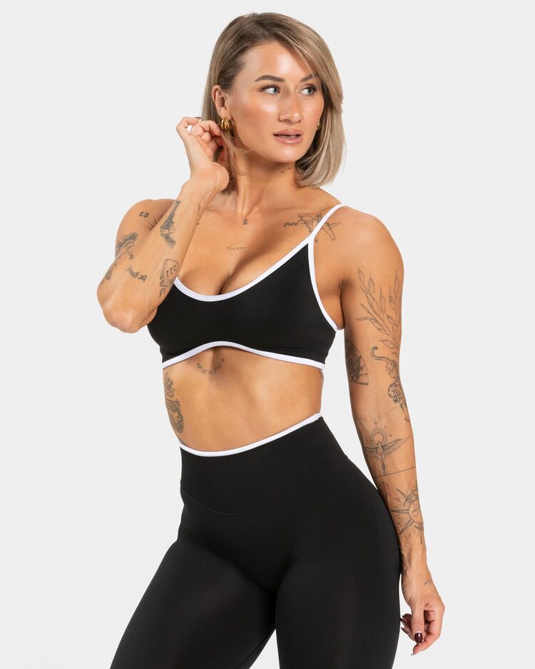 Teveo Siyah Kontrast Biyeli Seamless Spor Bra - Ayarlanabilir Askılı Şık Tasarım