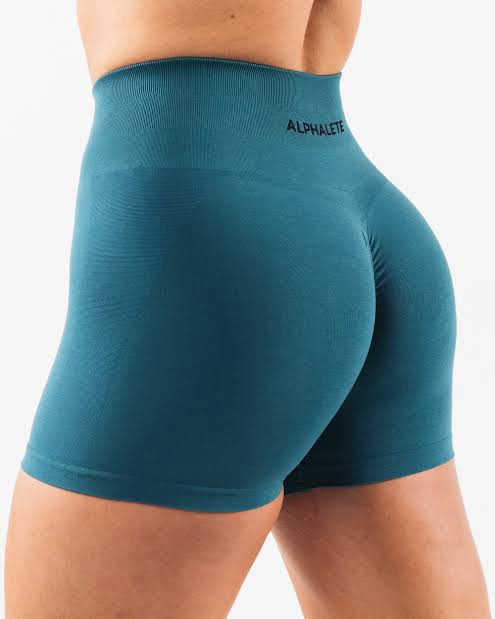 Alphalete Büzgülü Şort