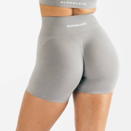 Alphalete Büzgülü Şort