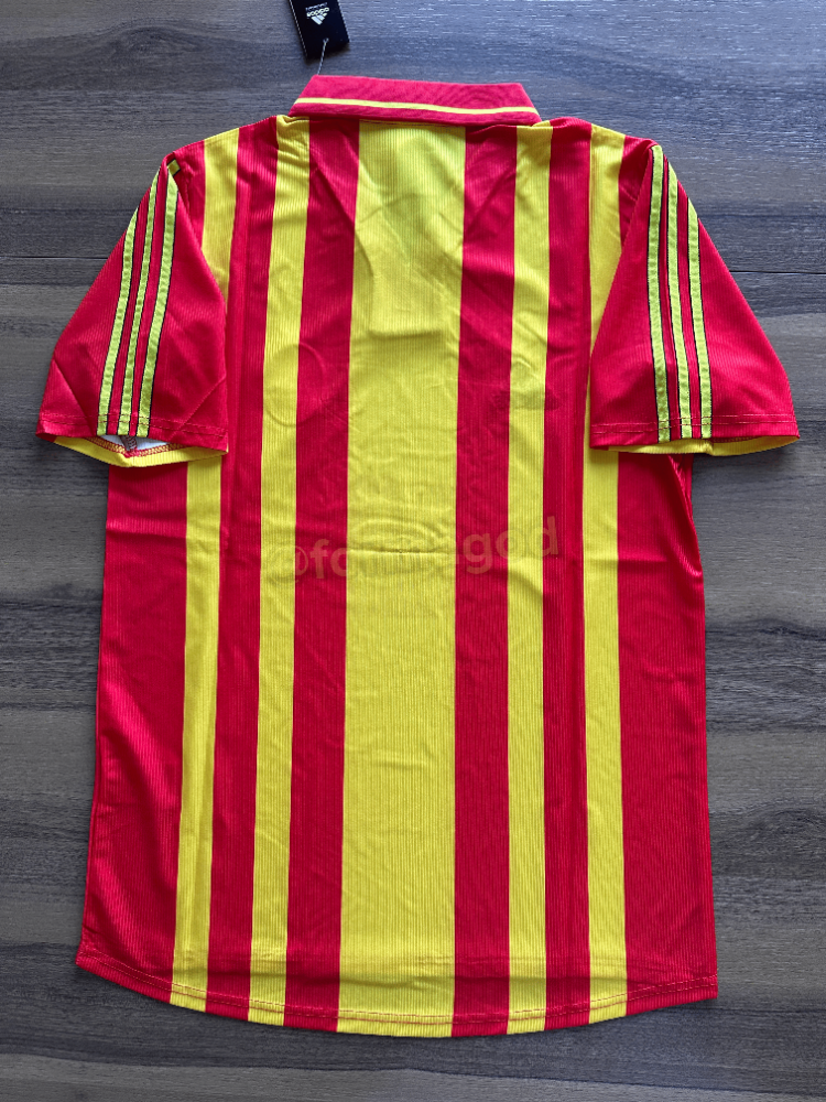 Galatasaray 2000/2001 Retro Premium Kalite İç Saha Forma