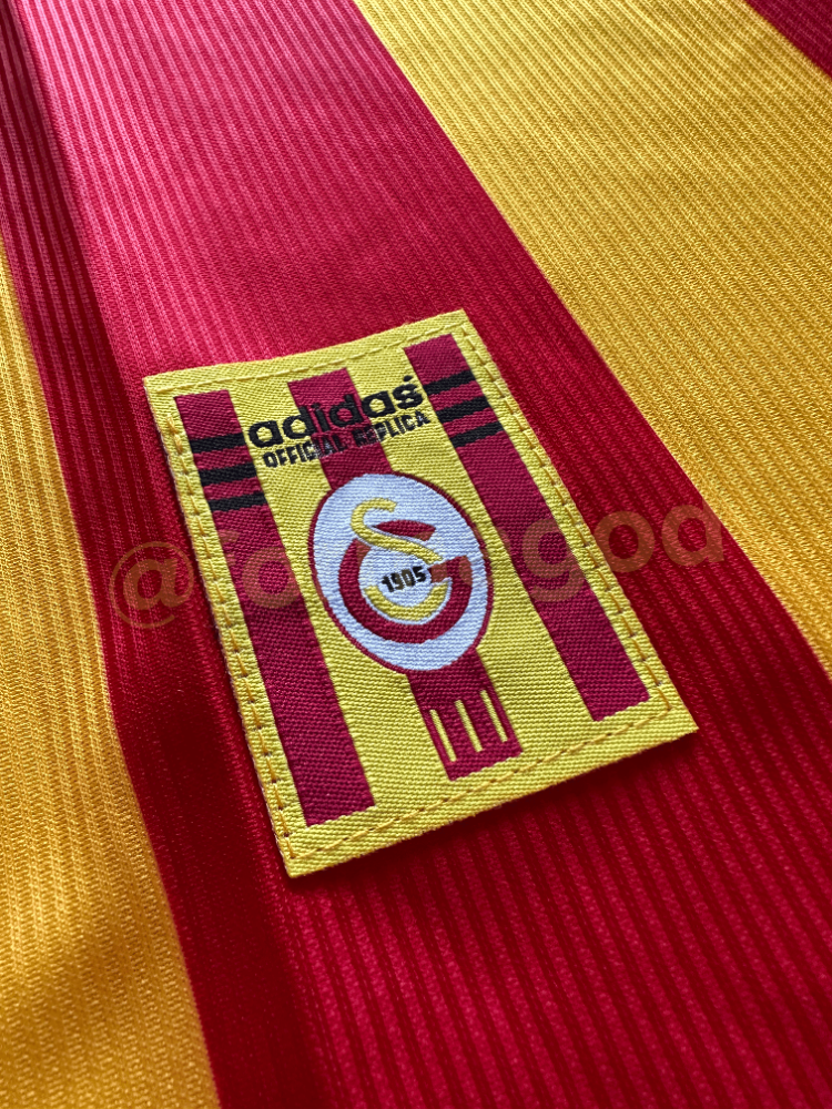 Galatasaray 1999/2000 Retro Premium Kalite İç Saha Forma