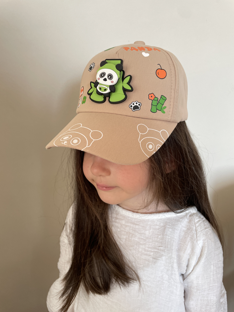 Oyuncaklı unisex çocuk şapkası