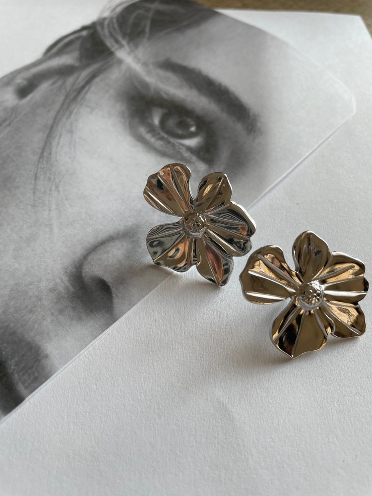 FLOWER ÇELİK KÜPE
