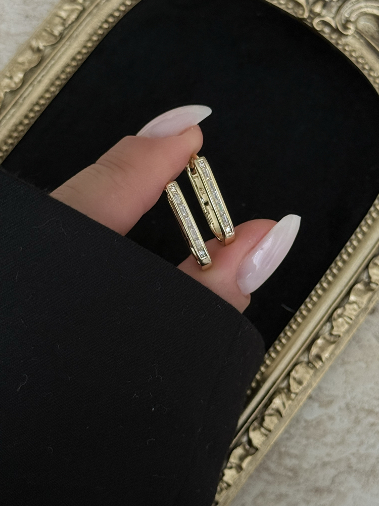 İnce Baget Taş İşlemeli Küpe | 14k xuping