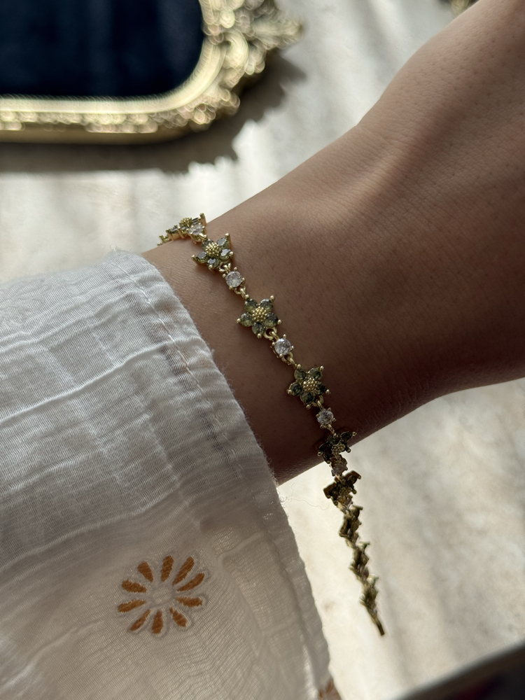 Soft Yeşil Çiçek Bileklik | 14k vip