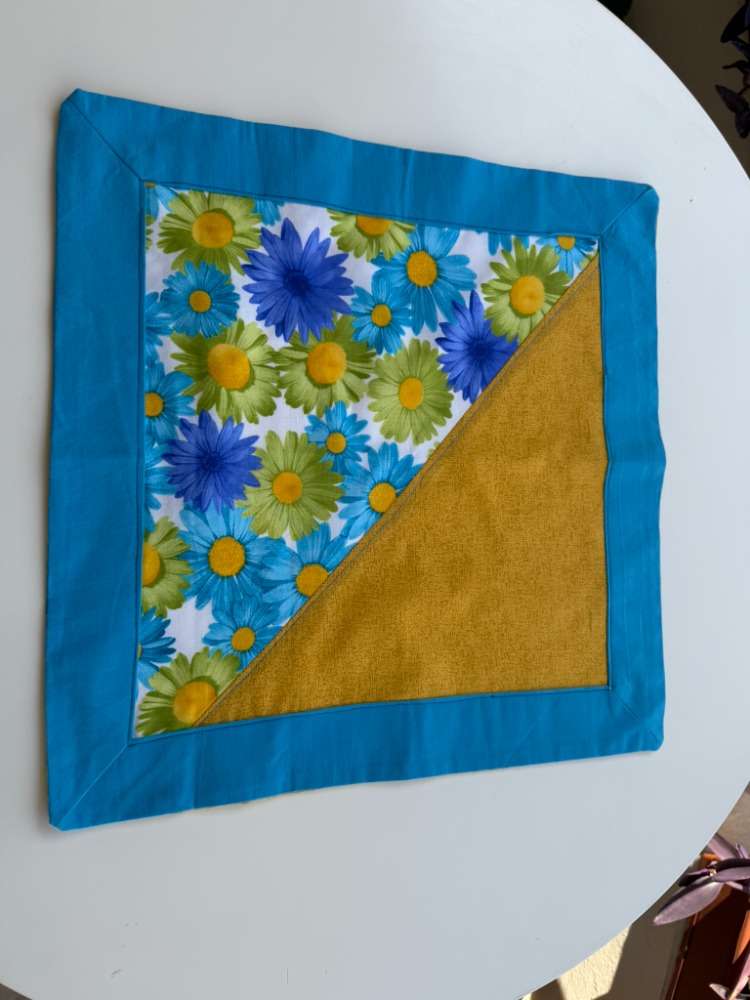 Blue Garden Duo | 44×44 cm Runner