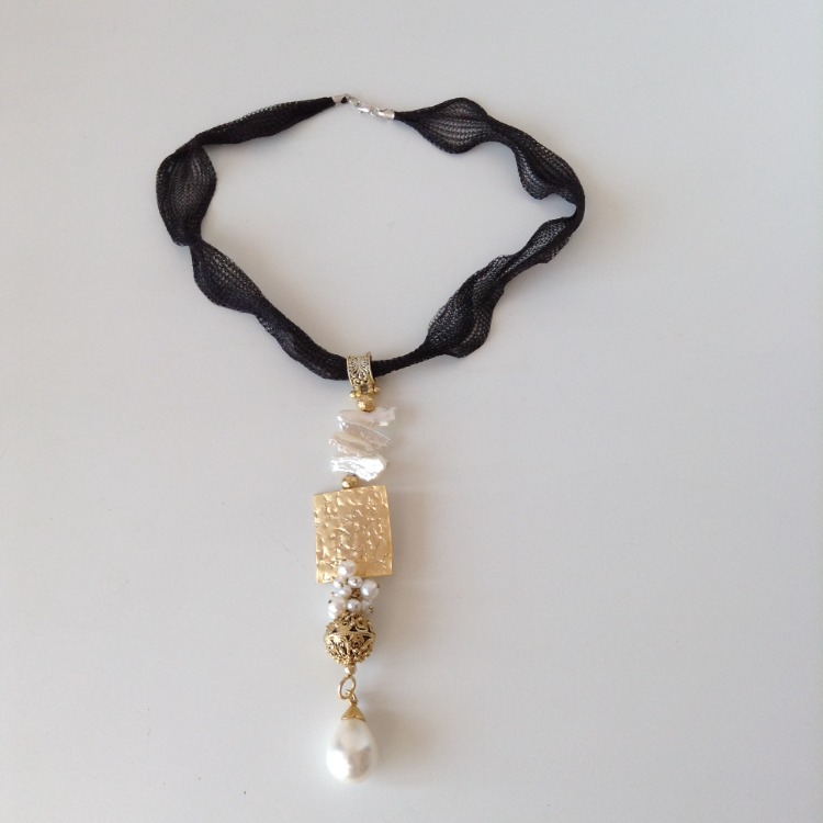 Golden Pearl Essence