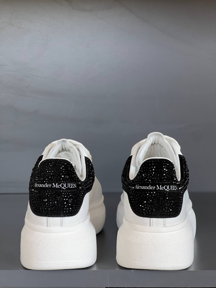 Alexander McQueen Beyaz-Siyah Taşlı