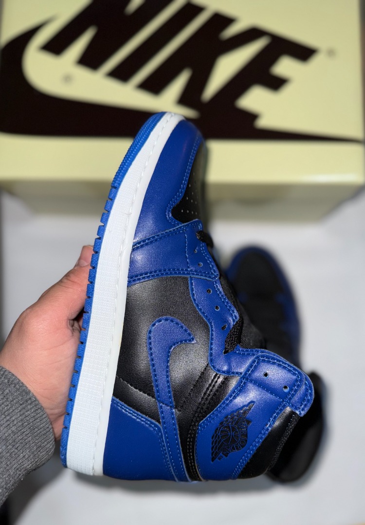 Nike Air Jordan Mavi-Siyah