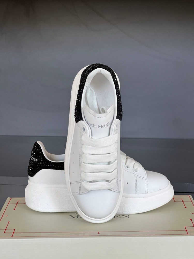 Alexander McQueen Beyaz-Siyah Taşlı