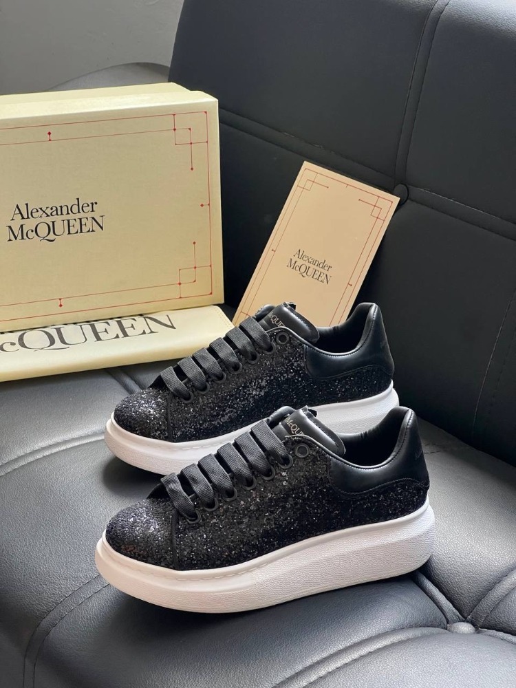 Alexander McQueen Siyah Simli