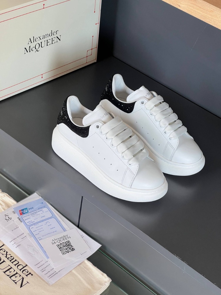 Alexander McQueen Beyaz-Siyah Taşlı