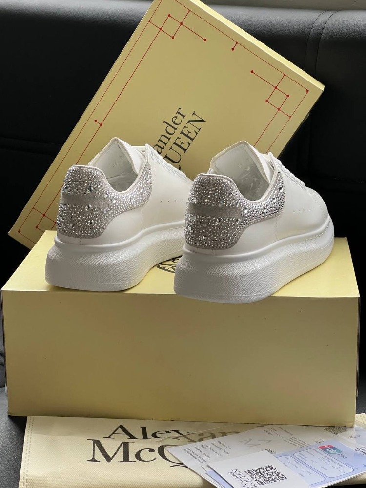 Alexander McQueen Beyaz-Beyaz Taşlı
