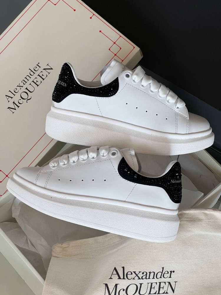 Alexander McQueen Beyaz-Siyah Taşlı