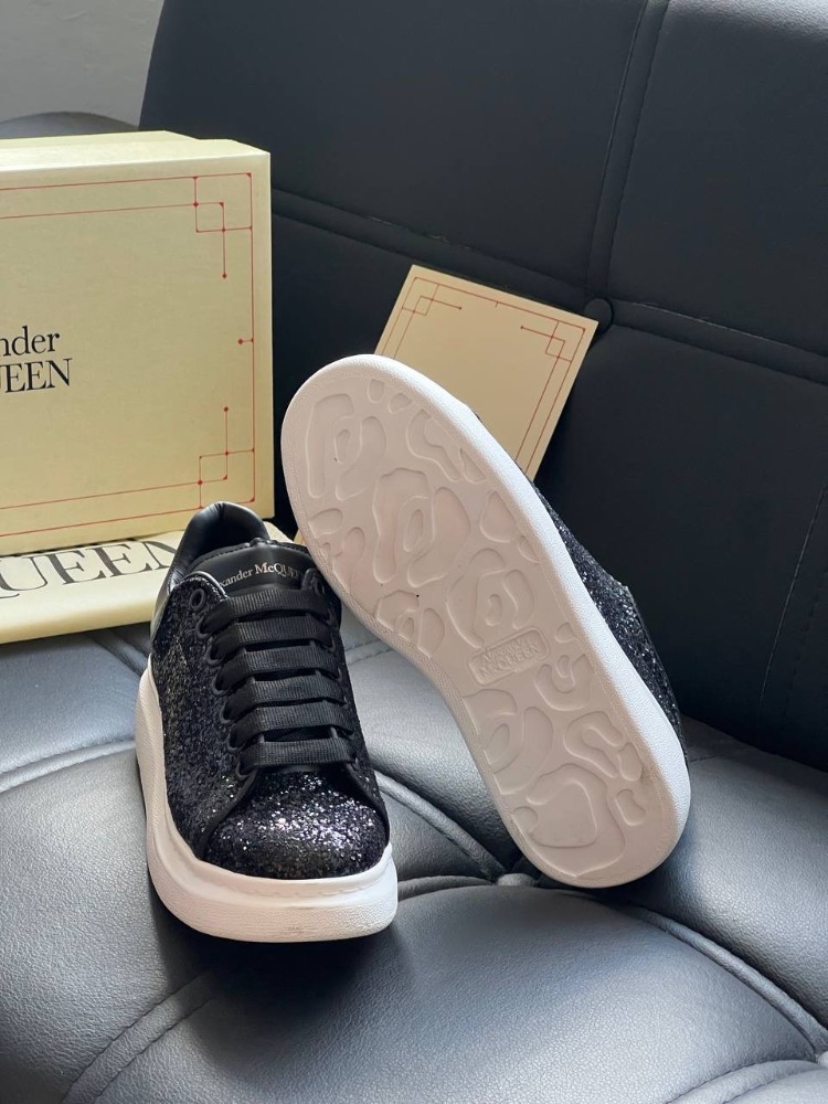 Alexander McQueen Siyah Simli