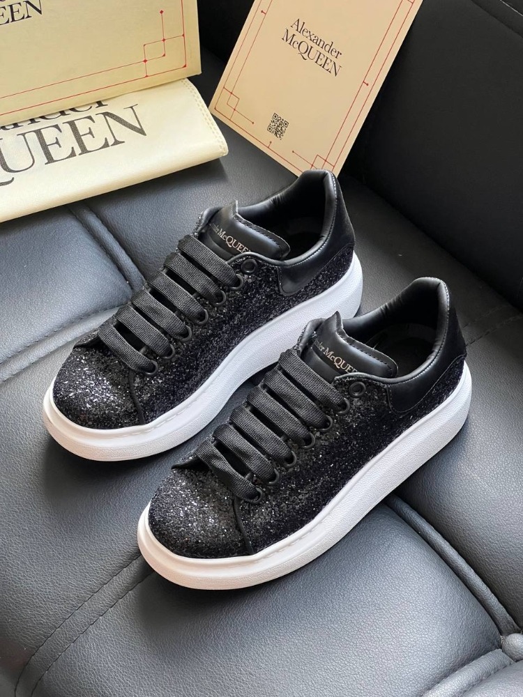 Alexander McQueen Siyah Simli