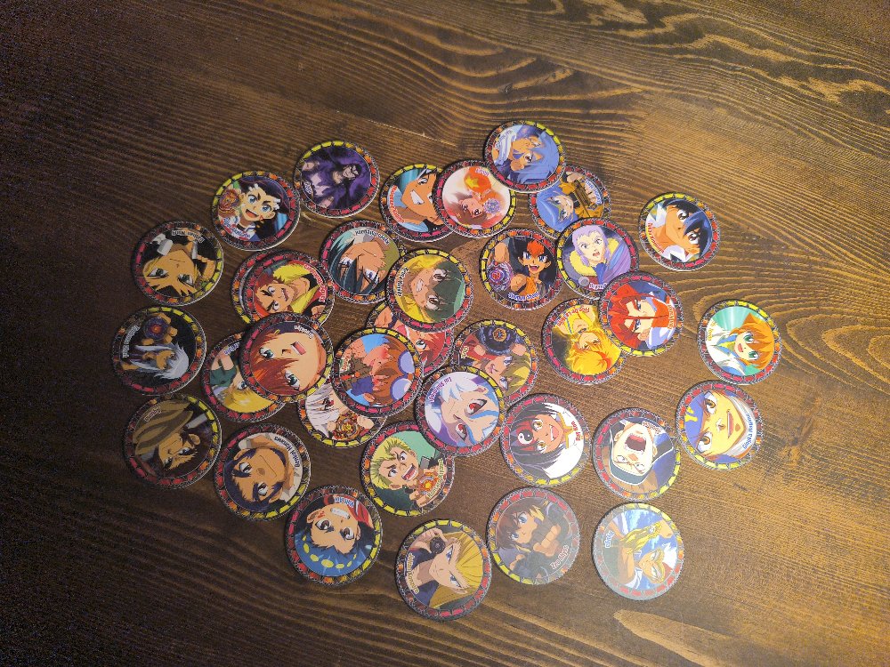 BEYBLADE TASO 35 ADET