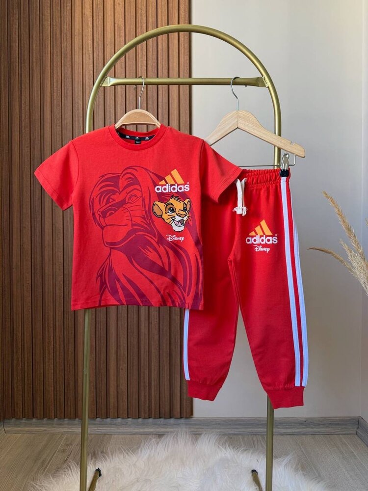 Adidas yazlık takım kırmızı