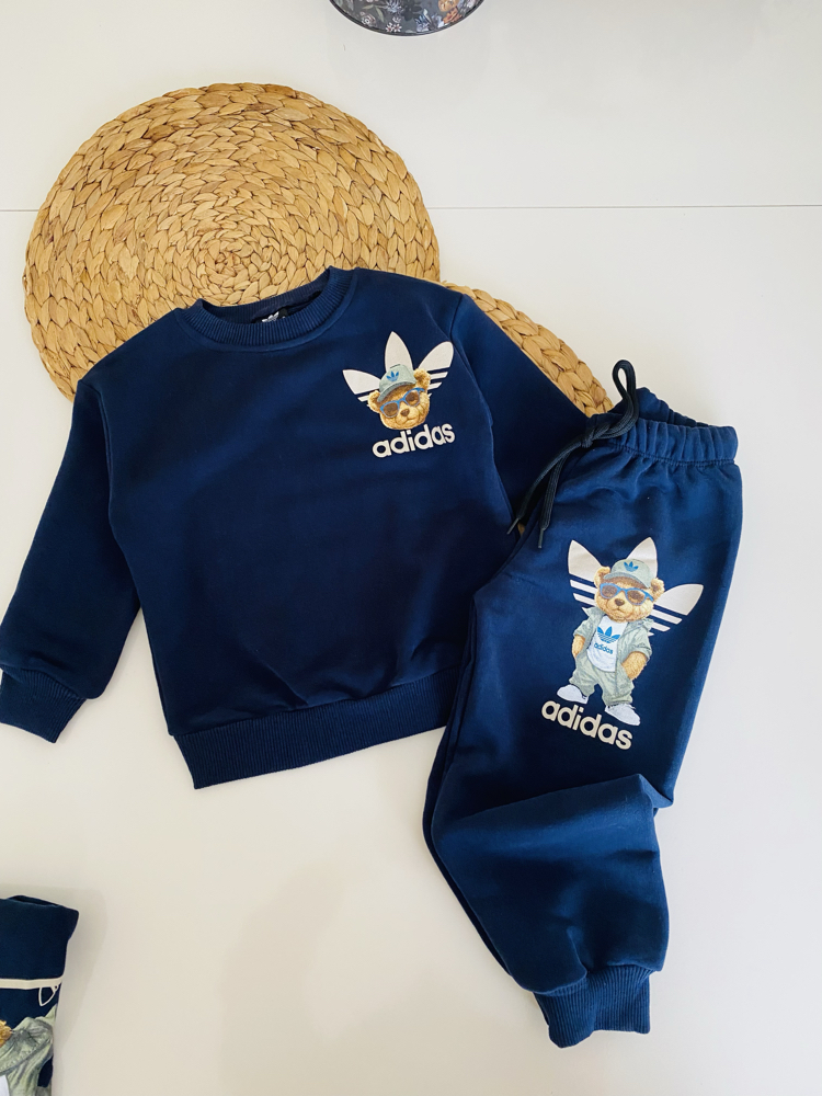 Erkek çocuk Adidas marka takım/ Lacivert